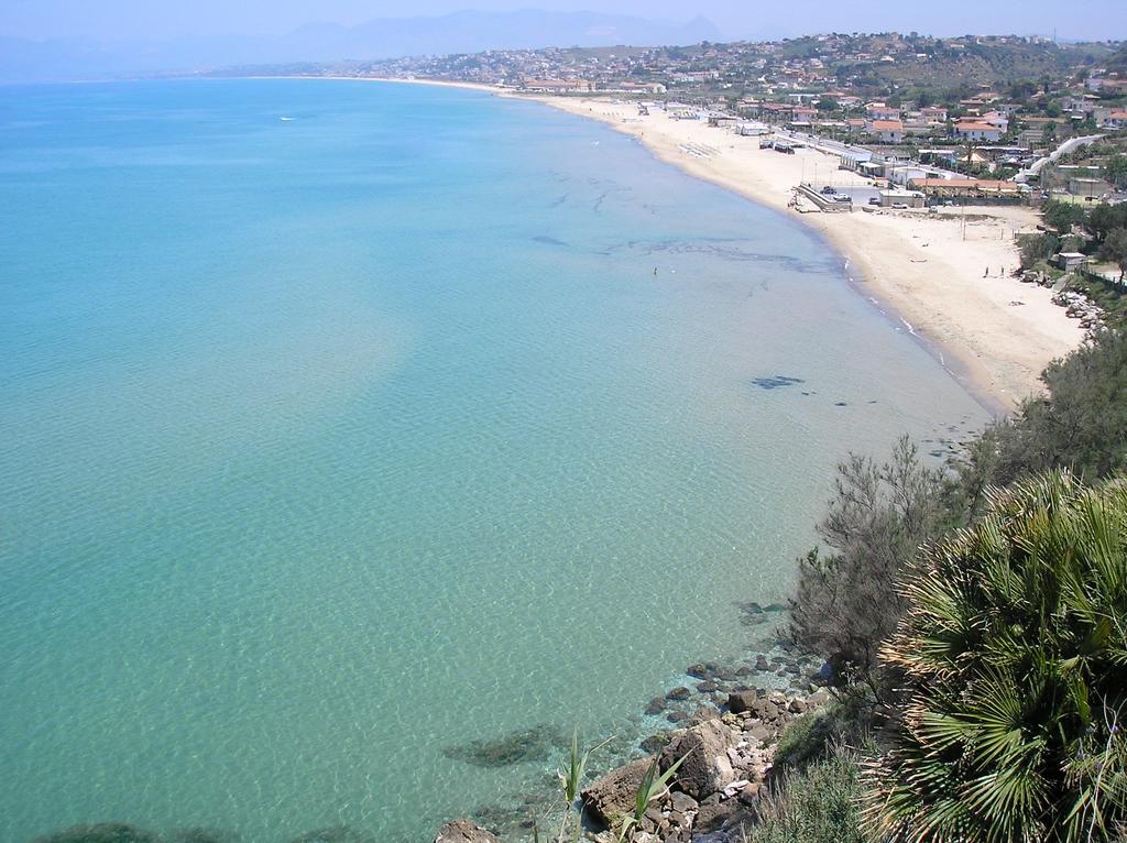 La Casetta Nel Porto Castellammare del Golfo Exterior photo